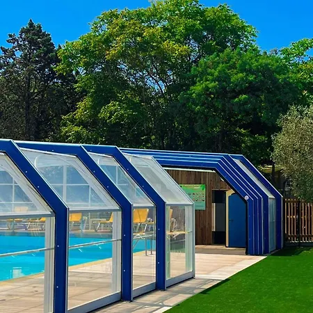 Kamp alanı Spacieux Mobil-home 10 Personnes Avec Terrasse - Api-1-52-1530